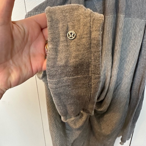 Lululemon Iconic Sweater Wrap size xs - Picture 4 of 6